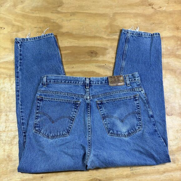 Vintage 90s Levis 540 Jeans 36x29 Orange Tab Relaxed Fit Medium Wash Denim - Picture 1 of 7